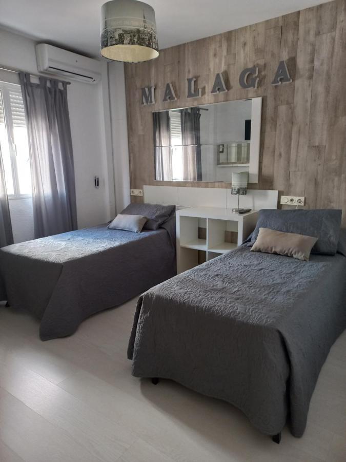 Apartamento E&R Malaga Centro- Parking Gratis Exterior photo
