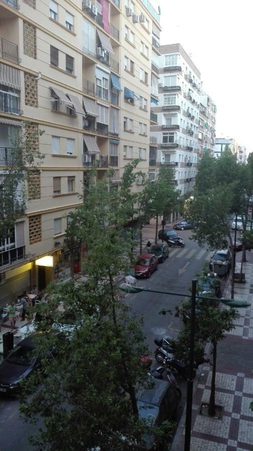 Apartamento E&R Malaga Centro- Parking Gratis Exterior photo